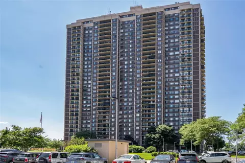 27010 Grand Central Pkwy #4H, New York, NY 11005