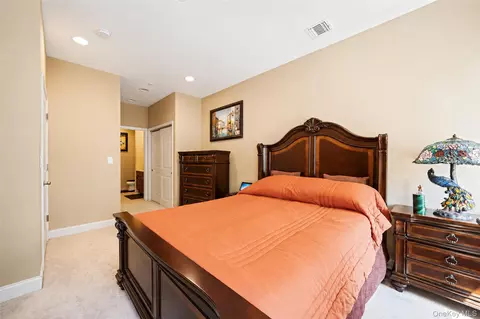 Bedroom - 47 Barley Ln, Patchogue, NY 11772 photo 2 of 2