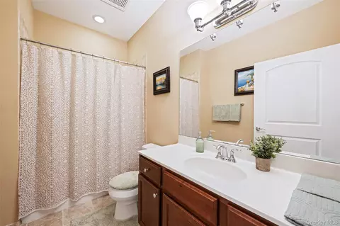 Bath - 47 Barley Ln, Patchogue, NY 11772 photo 1 of 2