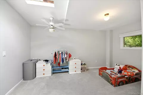 Bedroom - 86 Maple St, Greenburgh, NY 10522 photo 3 of 3