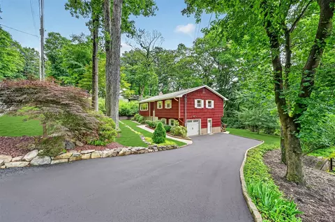 3 Hazelwood Rd, Ramapo, NY 10974