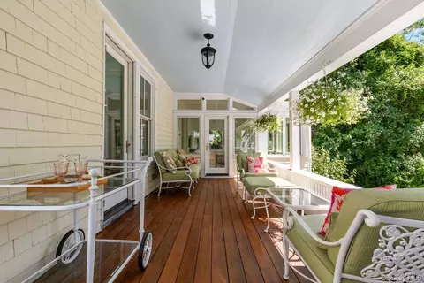 Exterior - 731 Forest Ave, Rye, NY 10580 photo 5 of 7