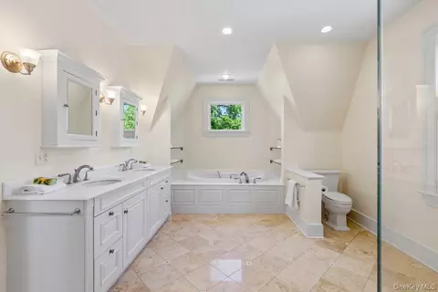 Bath - 731 Forest Ave, Rye, NY 10580 photo 1 of 2