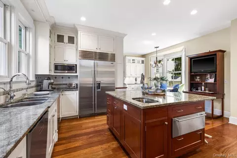 Kitchen - 731 Forest Ave, Rye, NY 10580 photo 2 of 3