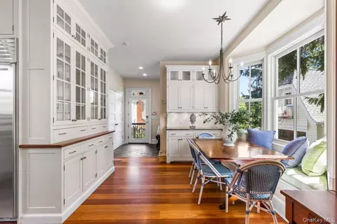 Dining - 731 Forest Ave, Rye, NY 10580 photo 3 of 3