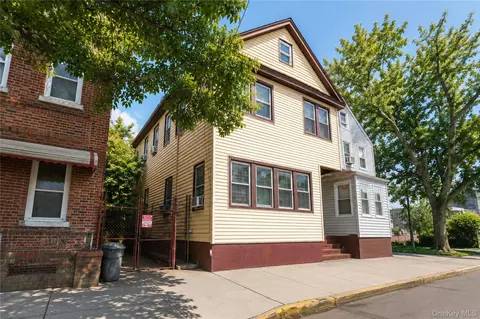 14812 97th Ave, New York, NY 11435