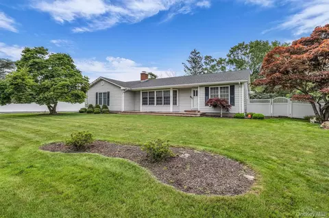 Other - 383 Munsell Rd, Brookhaven, NY 11772 photo 1 of 15