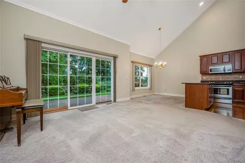Living - 149 Maya Cir, Central Islip, NY 11722 photo 1 of 2