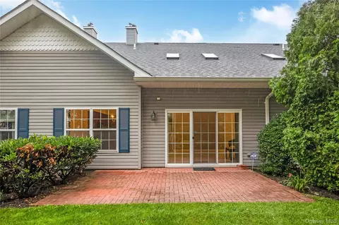 Exterior - 149 Maya Cir, Central Islip, NY 11722 photo 3 of 7