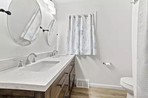 Bath - 47 Riverview Dr, Fishkill, NY 12524 photo 1 of 3