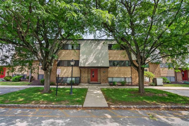 20 Pierces Rd #30, Newburgh, NY 12550