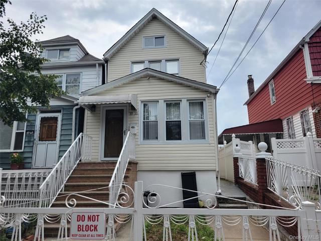 89-38 199th St, New York, NY 11423