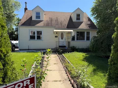 80 Westerly St, Yonkers, NY 10704