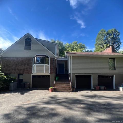 70 Buena Vista Rd, Clarkstown, NY 10956