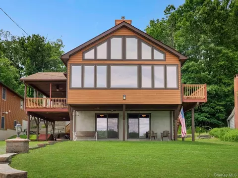 111 Mohican Trl, Lumberland, NY 12737