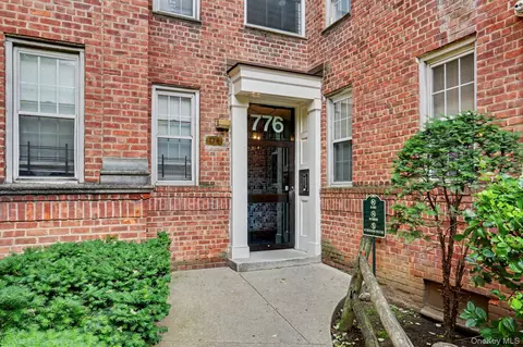 776 Bronx Riv #B47, Yonkers, NY 10708