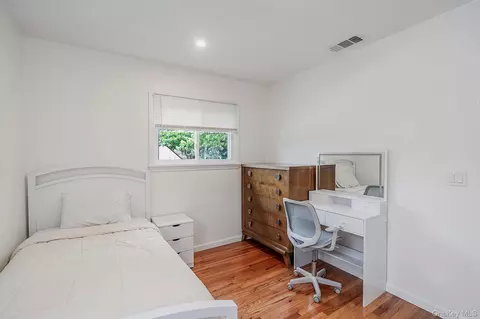 Bedroom - 48 Hillside Ave, Patchogue, NY 11772 photo 5 of 12