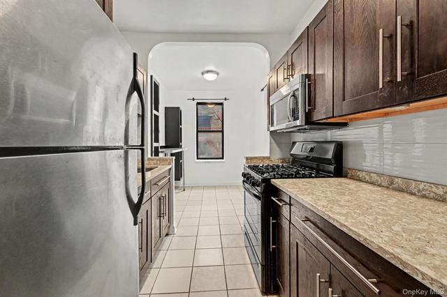210 Martine Ave #5K, White Plains, NY 10601