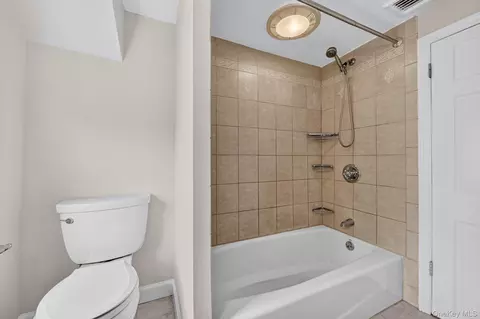 Bath - 37 Harding Ave, Mount Pleasant, NY 10595 photo 4 of 4