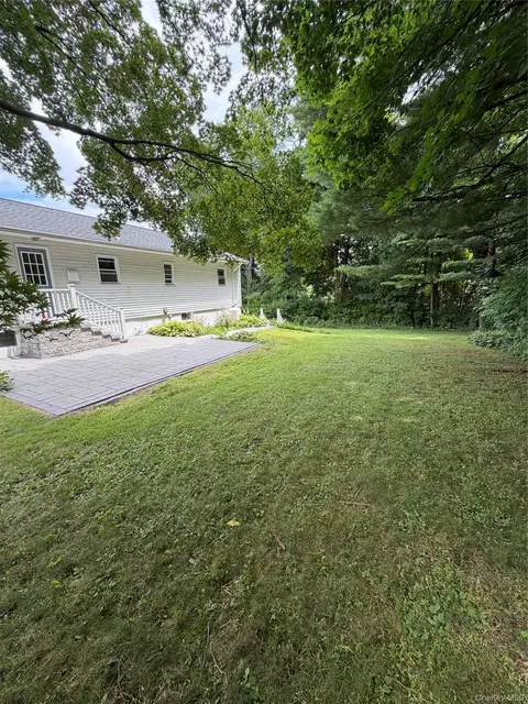 Exterior - 32 Dicktown Rd, Kent, NY 10512 photo 3 of 6