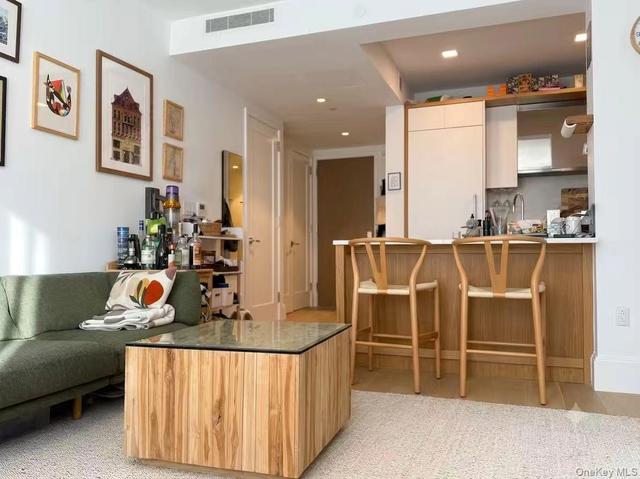 368 3rd Ave #4A, New York, NY 10016