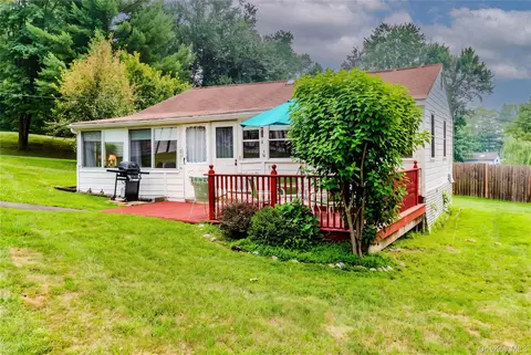 7 Brodie Rd #27 & 28, Beekman, NY 12533
