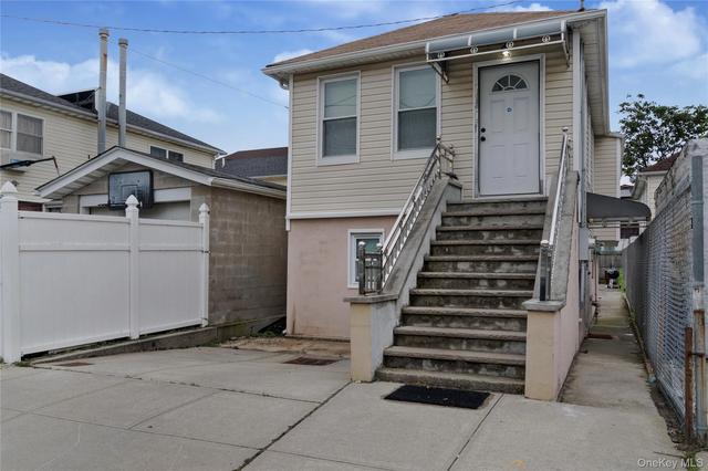 6940 Gouverneur Ave, New York, NY 11692