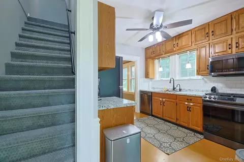 Entry Way - 36 Evergreen Ave, Poughkeepsie, NY 12601 photo 1 of 1