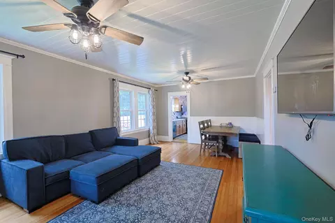 Living - 36 Evergreen Ave, Poughkeepsie, NY 12601 photo 1 of 2