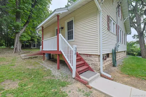 Exterior - 36 Evergreen Ave, Poughkeepsie, NY 12601 photo 9 of 15