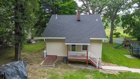 Exterior - 36 Evergreen Ave, Poughkeepsie, NY 12601 photo 11 of 15