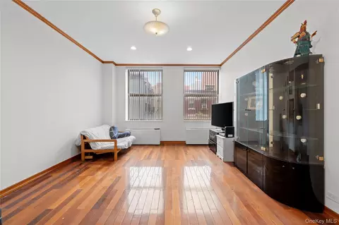 80 Elizabeth St #2K, New York, NY 10013