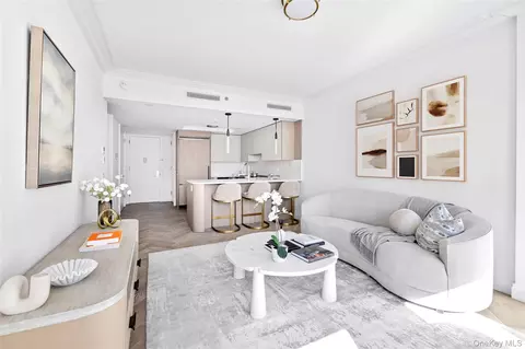 78-29 Austin St #PH2A, Forest Hills, NY 11375