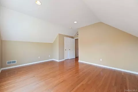 Bedroom - 421 Vassar Pl, Fishkill, NY 12524 photo 7 of 7