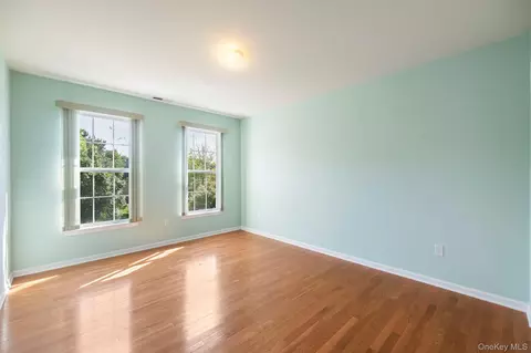 Bedroom - 421 Vassar Pl, Fishkill, NY 12524 photo 3 of 7