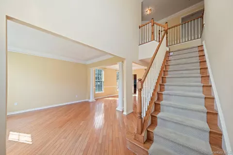 Entry Way - 421 Vassar Pl, Fishkill, NY 12524 photo 1 of 3