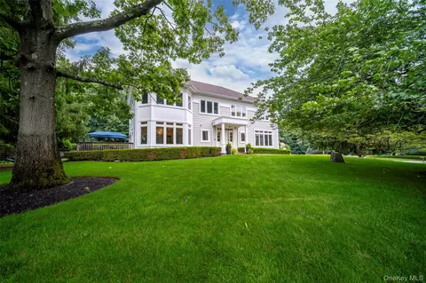 10 Wilson Ct, Ramapo, NY 10977