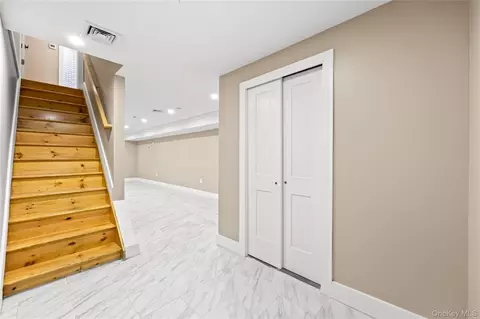 463 E 143rd St, New York, NY 10454 photo 8