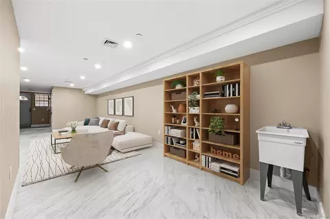 463 E 143rd St, New York, NY 10454 photo 9