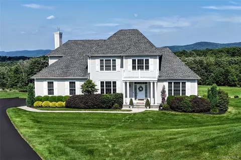 46 Mansion Ridge Blvd, Monroe, NY 10950