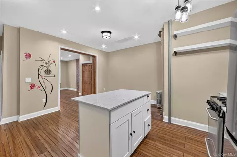 237 135th St #4A, New York, NY 10030