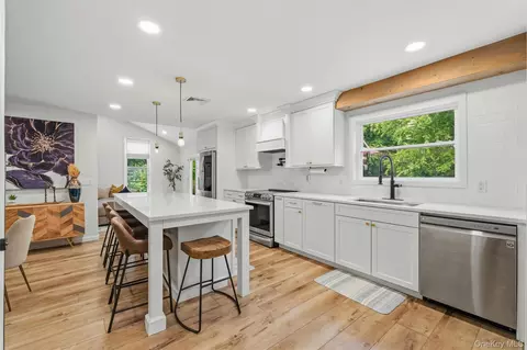 Kitchen - 63 Hunt Rd, Wallkill, NY 12589 photo 1 of 5