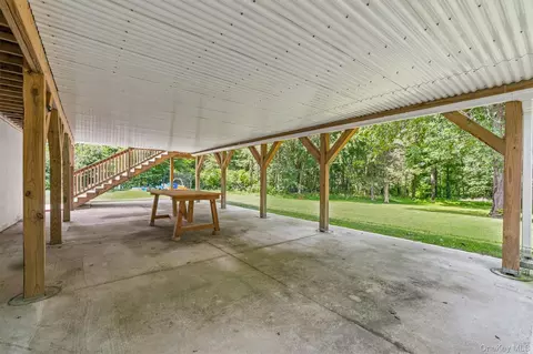 Exterior - 63 Hunt Rd, Wallkill, NY 12589 photo 8 of 9