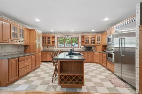 Kitchen - 68 Bowen Rd, Warwick, NY 10990 photo 5 of 5