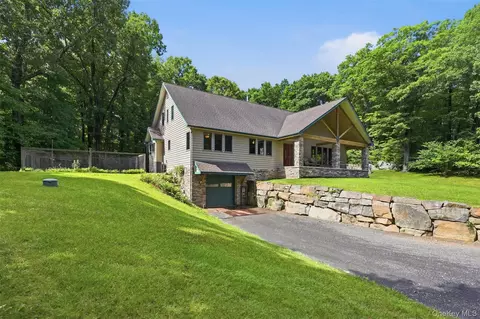 Exterior - 68 Bowen Rd, Warwick, NY 10990 photo 1 of 12