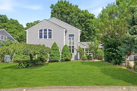75 Glen Forest St, Mount Pleasant, NY 10594