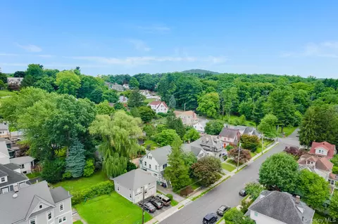View/Area - 211 Pomeroy St, Peekskill, NY 10566 photo 3 of 6