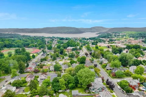 View/Area - 211 Pomeroy St, Peekskill, NY 10566 photo 5 of 6