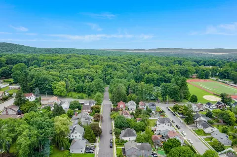 View/Area - 211 Pomeroy St, Peekskill, NY 10566 photo 6 of 6