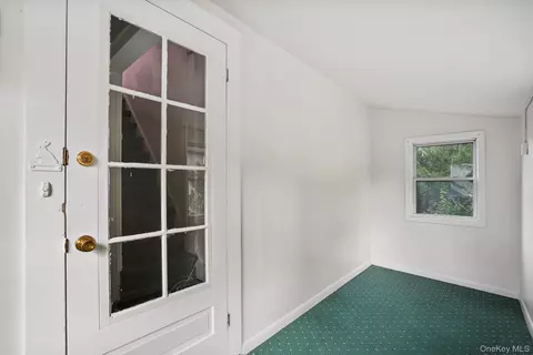Entry Way - 211 Pomeroy St, Peekskill, NY 10566 photo 3 of 3